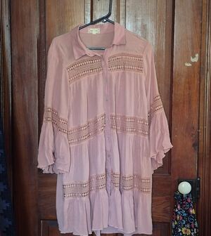 Cloth & Portrait Pink Flowy Top Medium